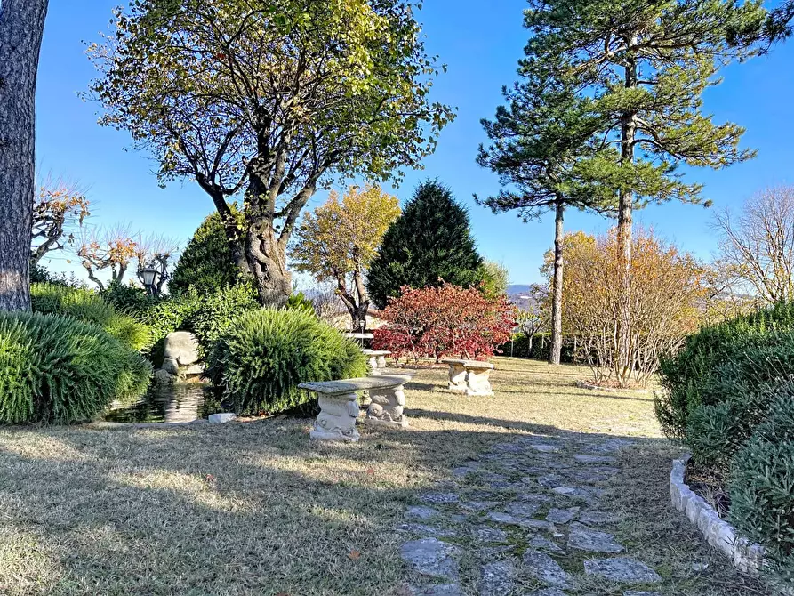 Immagine 131 di Villa in vendita  a Cagli