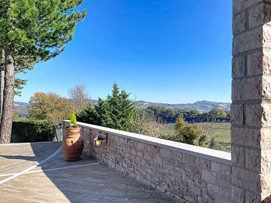 Immagine 142 di Villa in vendita  a Cagli