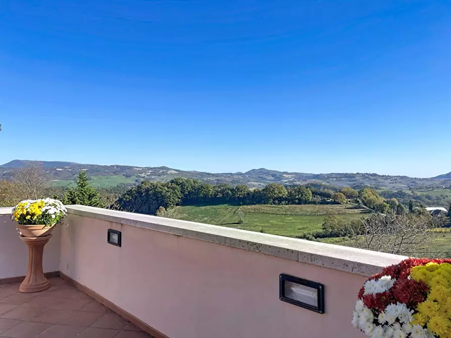 Immagine 118 di Villa in vendita  a Cagli