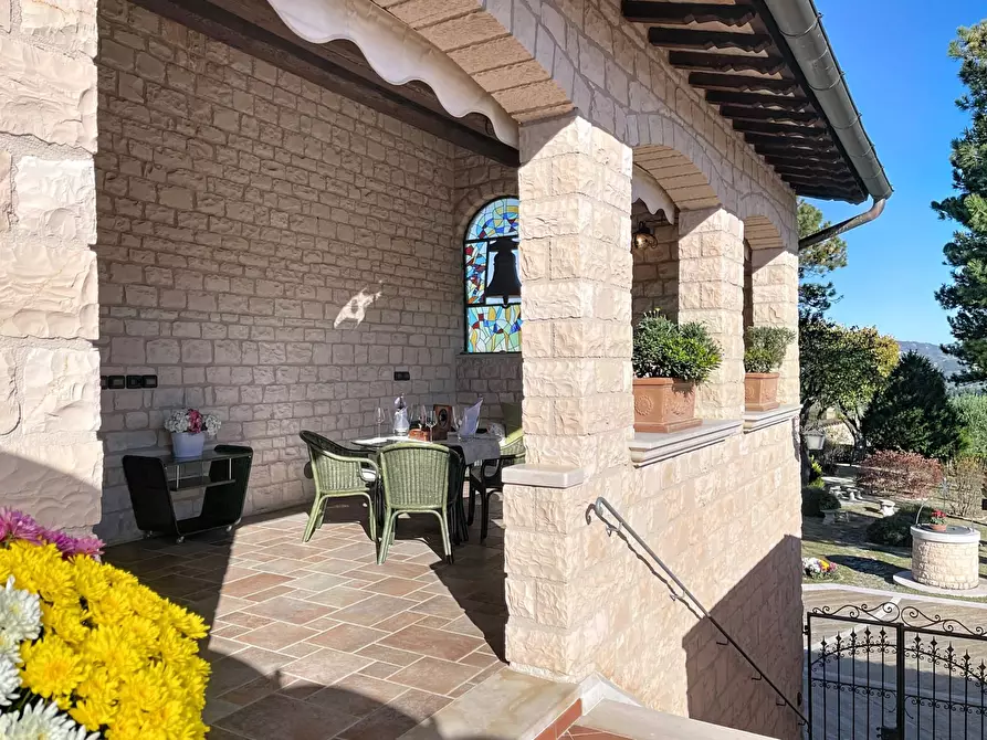 Immagine 104 di Villa in vendita  a Cagli