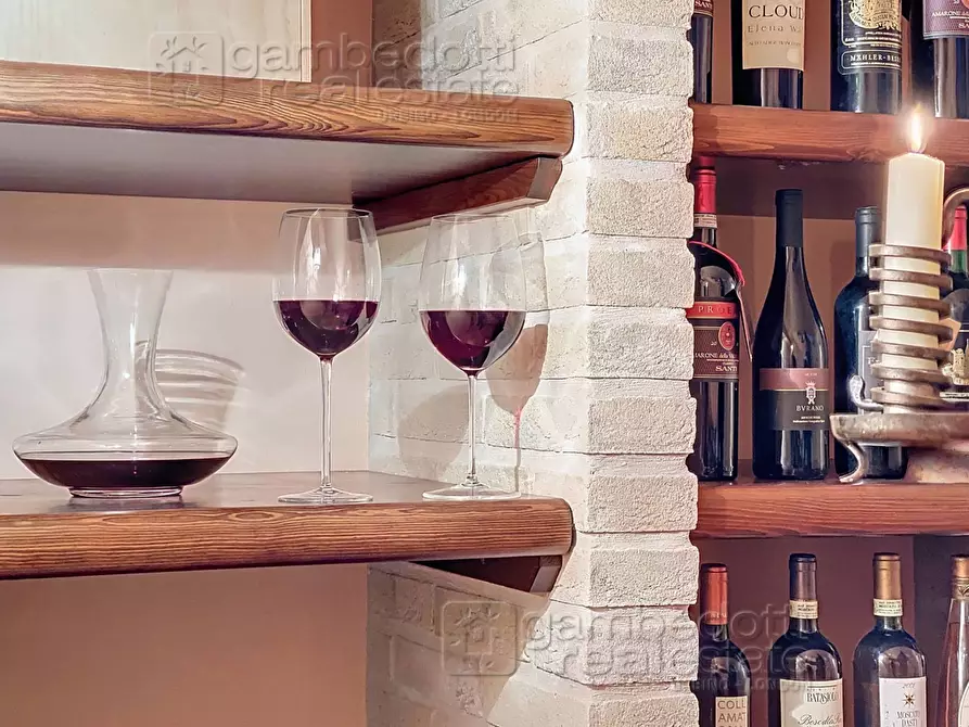 Immagine 146 di Villa in vendita  a Cagli