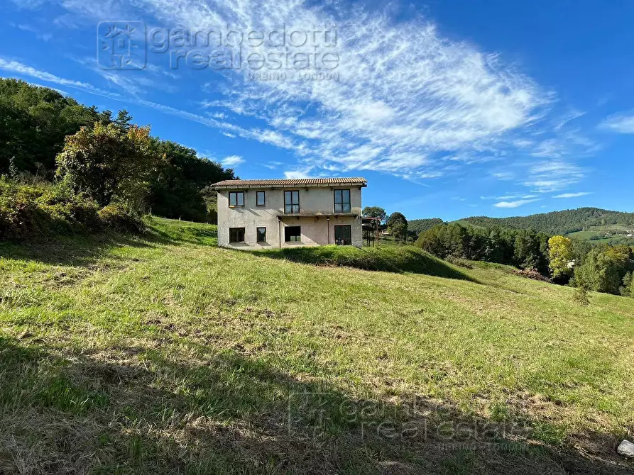 Immagine 8 di Casa indipendente in vendita  a Apecchio