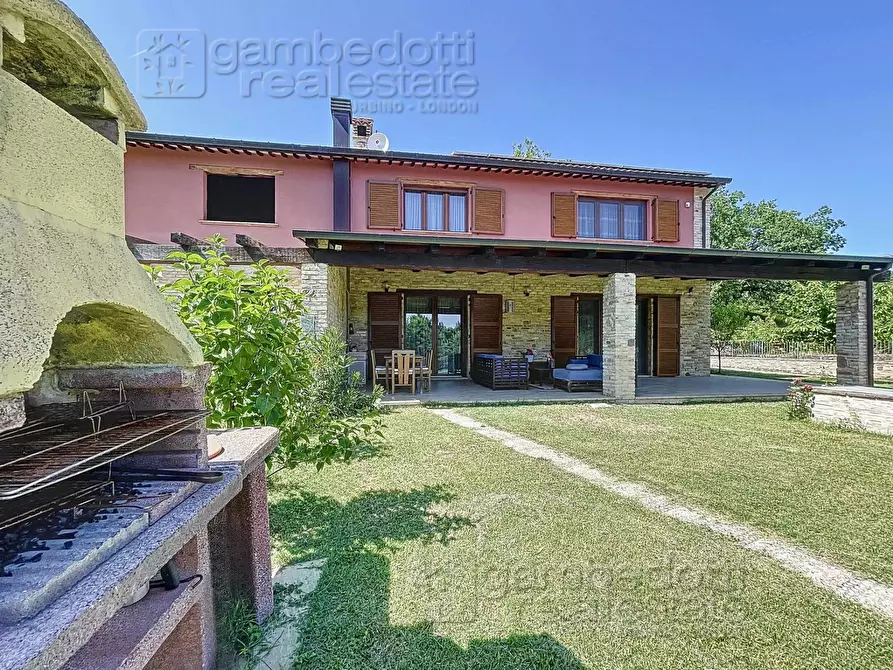 Immagine 58 di Casa indipendente in vendita  a Fermignano