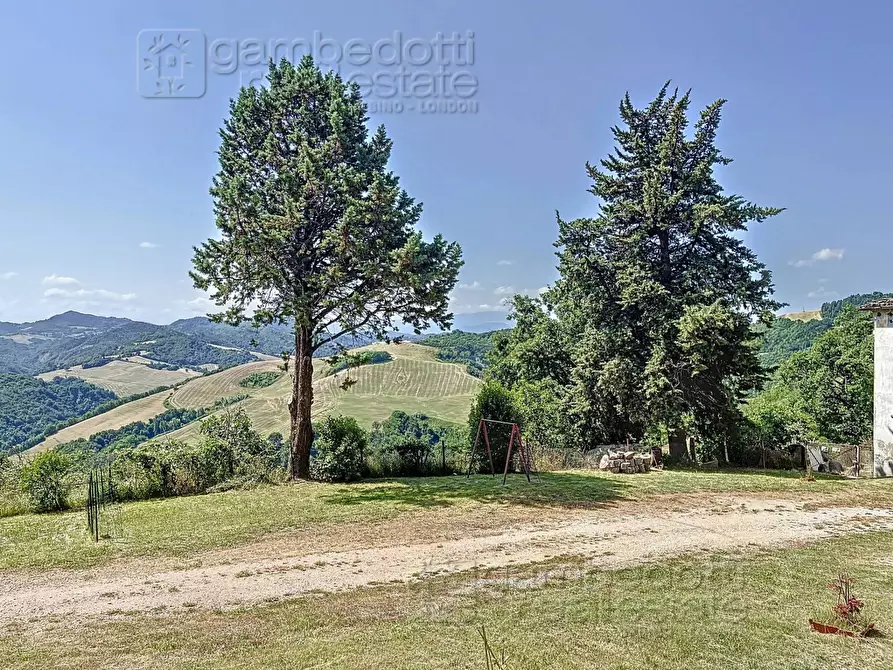 Immagine 20 di Rustico / casale in vendita  a Urbino