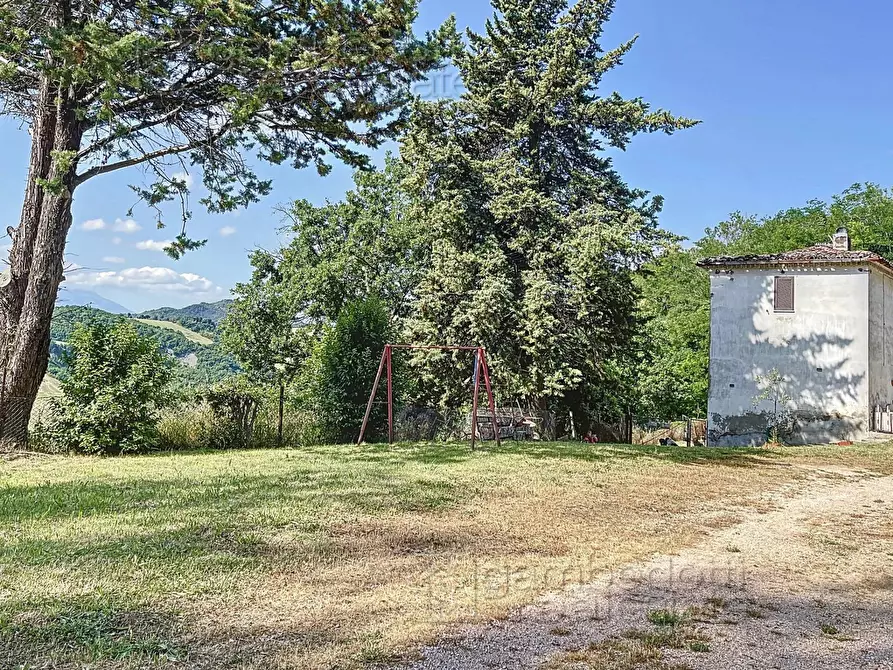 Immagine 26 di Rustico / casale in vendita  a Urbino