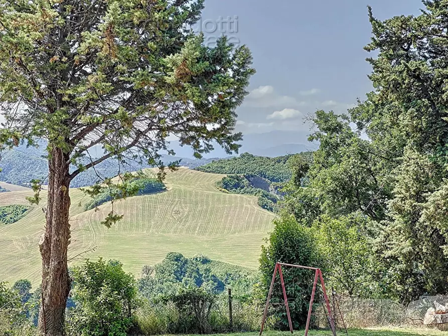 Immagine 27 di Rustico / casale in vendita  a Urbino