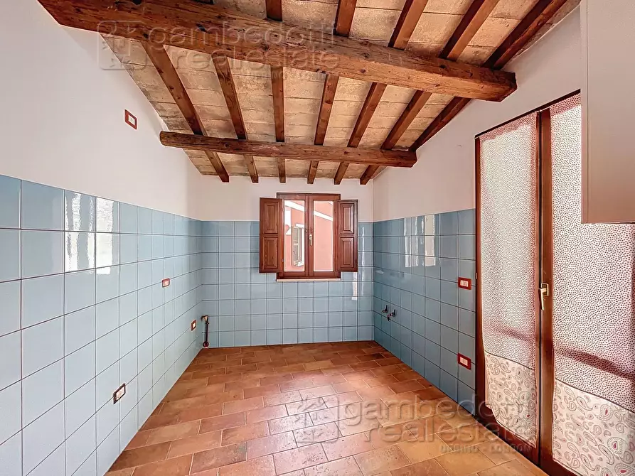 Immagine 17 di Appartamento in vendita  a Mercatello Sul Metauro