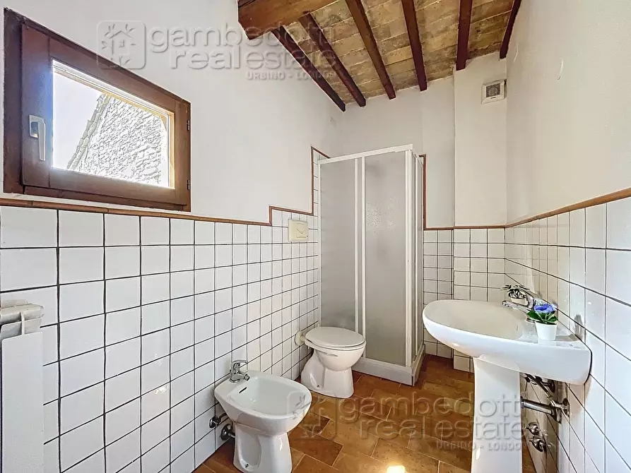 Immagine 24 di Appartamento in vendita  a Mercatello Sul Metauro