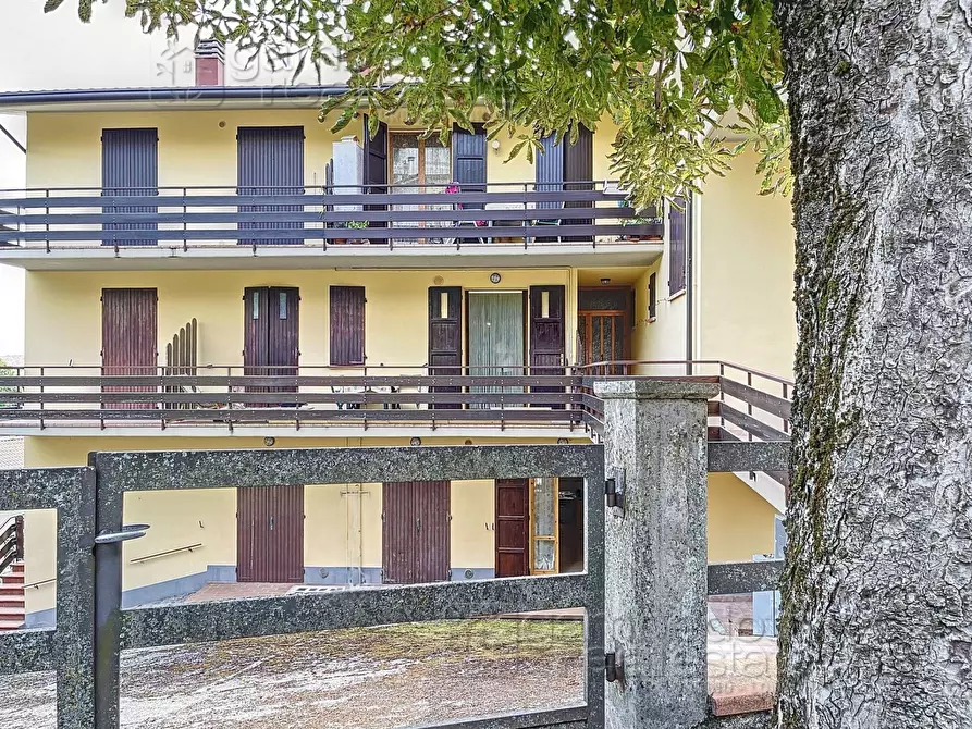 Immagine 21 di Appartamento in vendita  a Carpegna