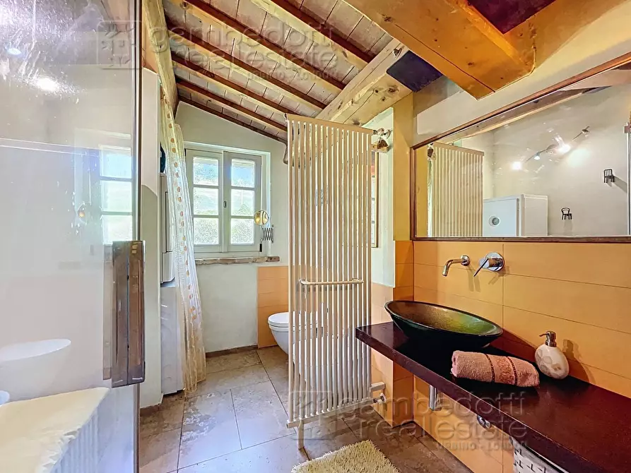 Immagine 64 di Villa in vendita  a Urbino