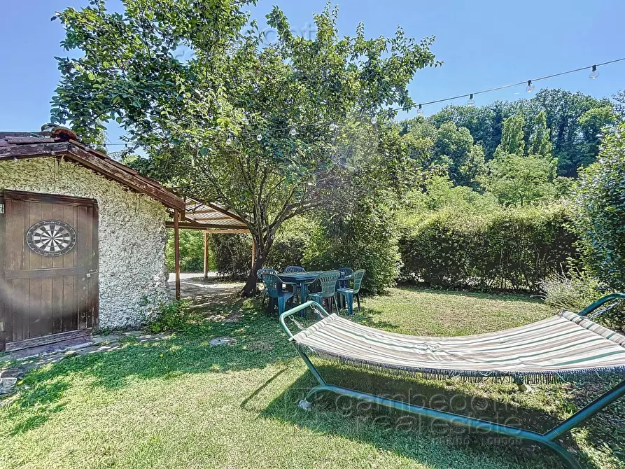 Immagine 119 di Villa in vendita  a Urbino