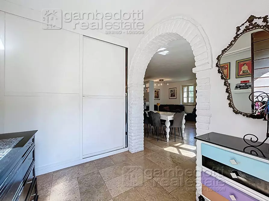 Immagine 38 di Villa in vendita  a Urbino