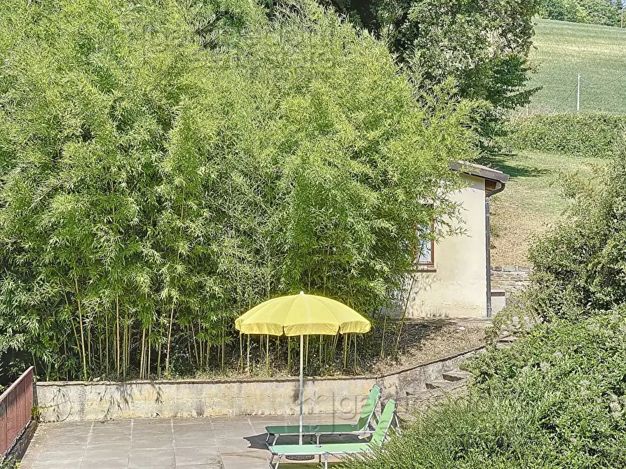 Immagine 100 di Villa in vendita  a Urbino