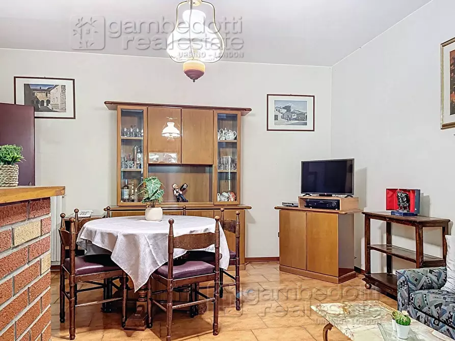 Immagine 12 di Casa indipendente in vendita  a Isola Del Piano