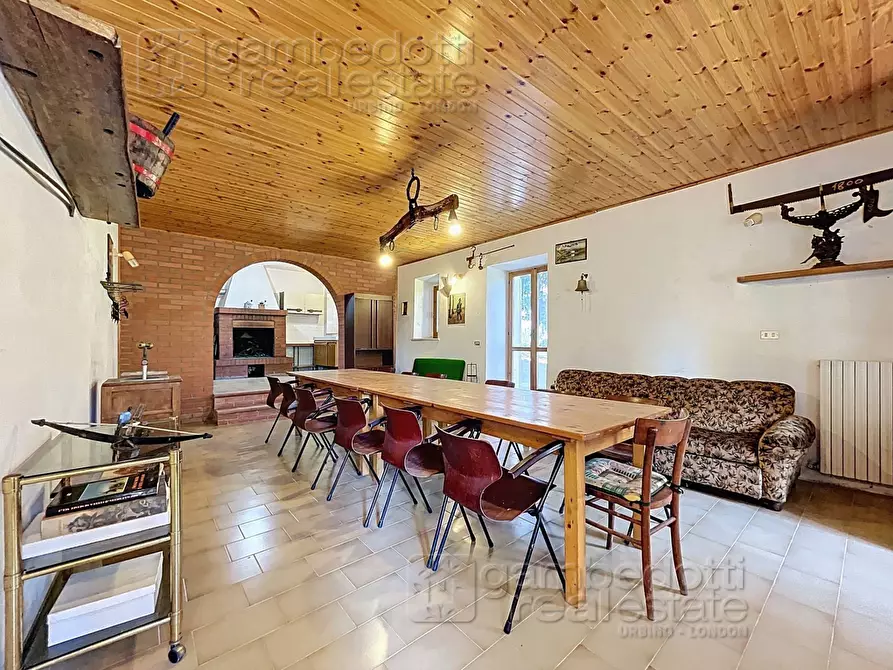 Immagine 45 di Casa indipendente in vendita  a Isola Del Piano