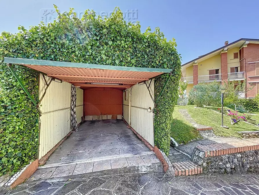 Immagine 23 di Appartamento in vendita  a Belforte All'isauro