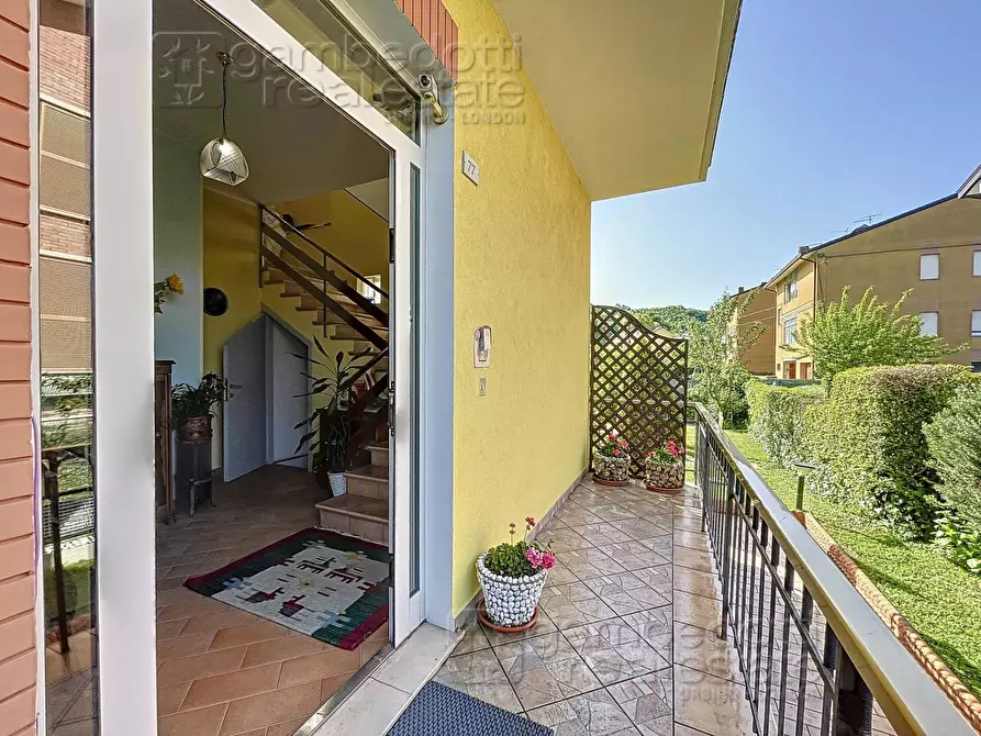 Immagine 3 di Appartamento in vendita  a Belforte All'isauro