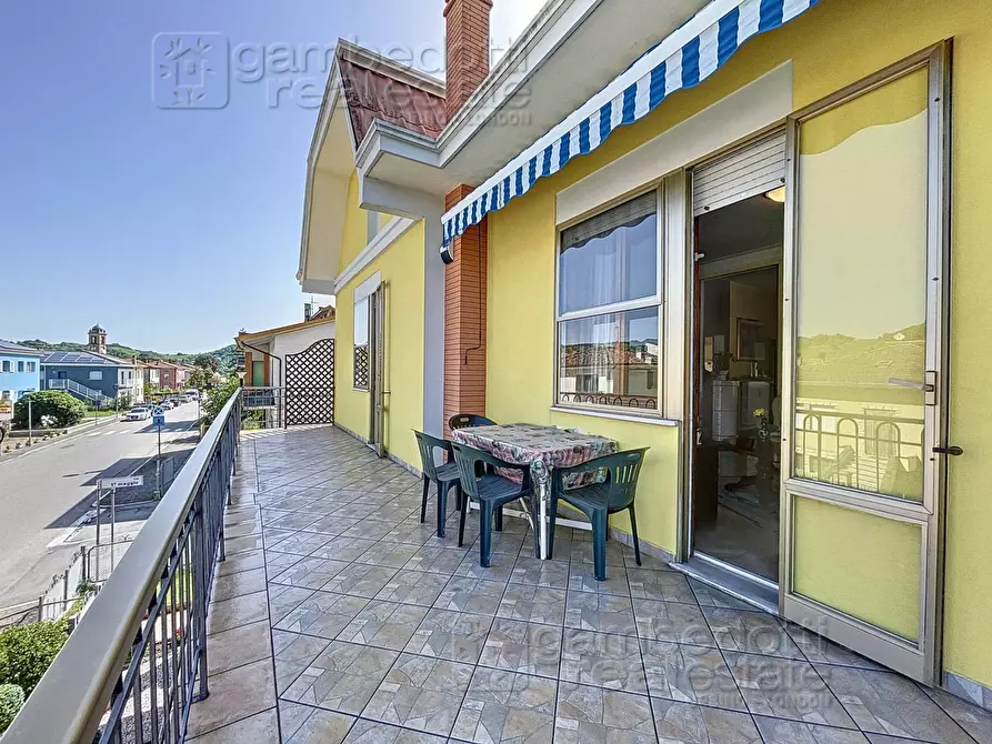 Immagine 12 di Appartamento in vendita  a Belforte All'isauro