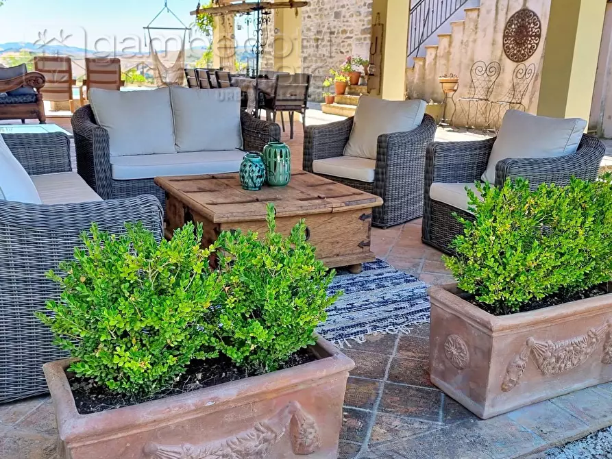 Immagine 18 di Villa in vendita  a Sassocorvaro Auditore