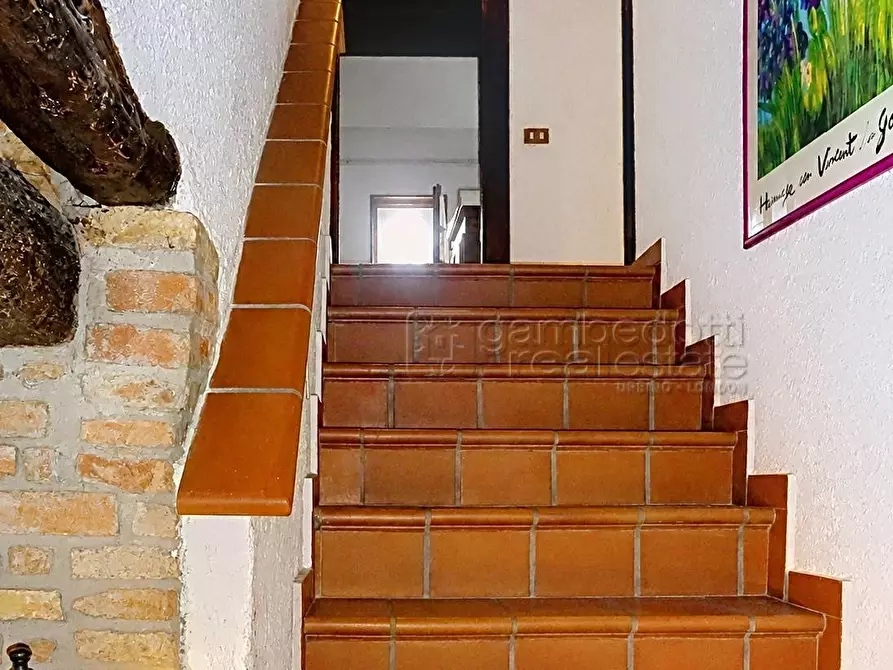 Immagine 10 di Villa in vendita  a Bertinoro