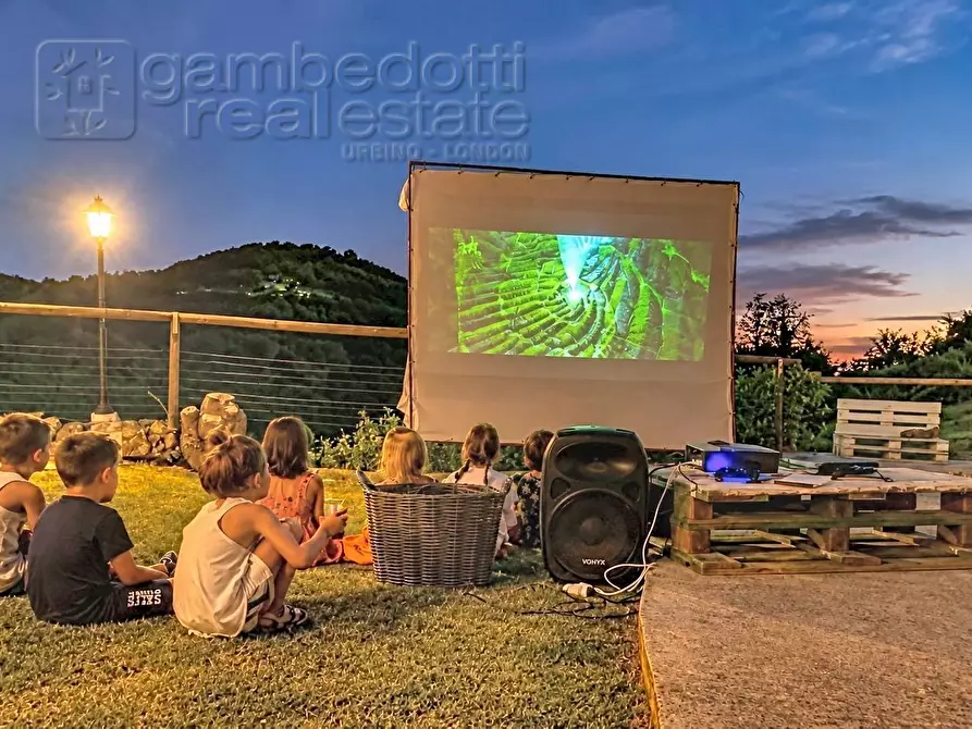 Immagine 32 di Villa in vendita  a Bertinoro