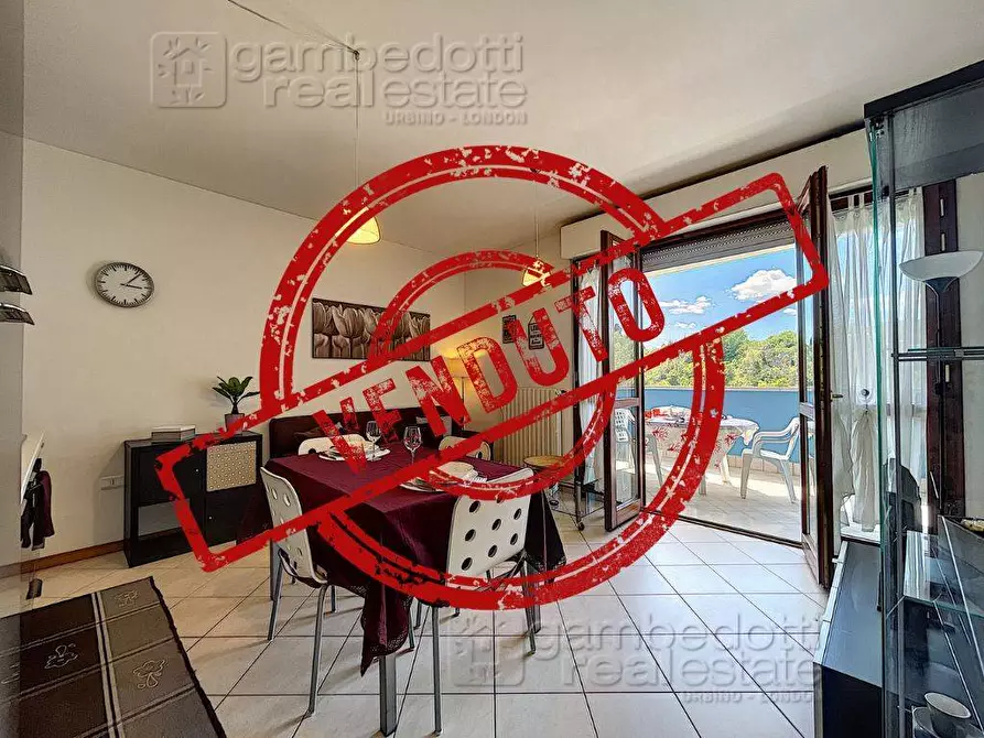 Immagine 1 di Appartamento in vendita  a Urbino