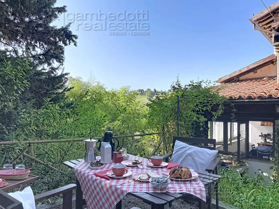 Immagine 41 di Villa in vendita  a Urbino