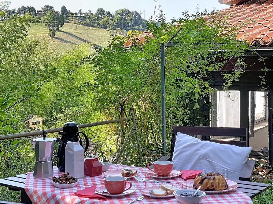 Immagine 42 di Villa in vendita  a Urbino