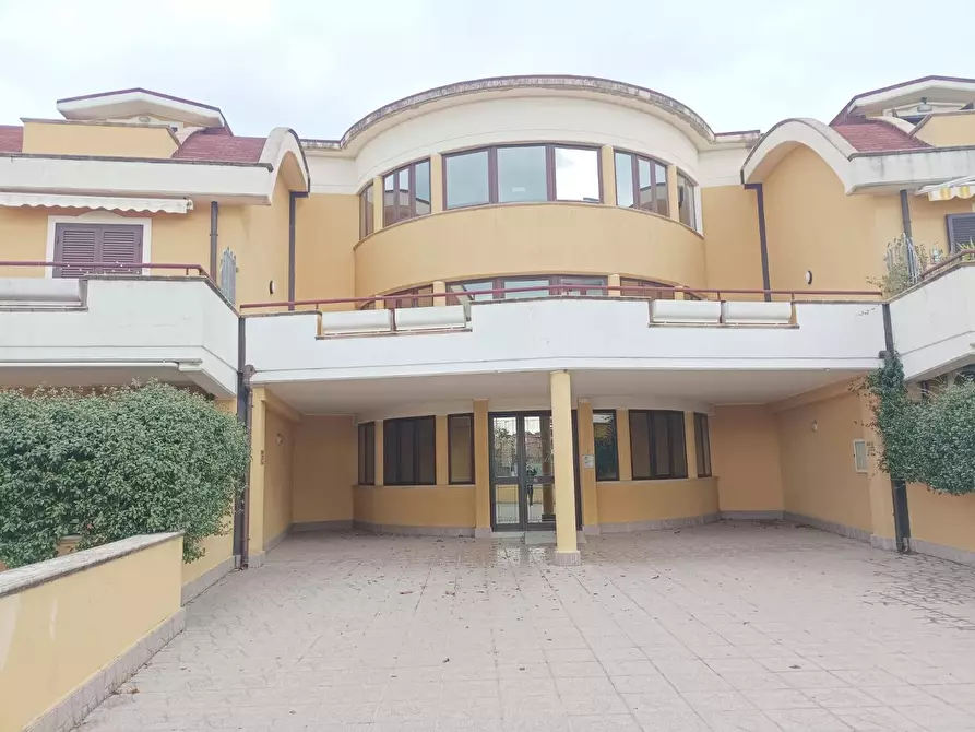Immagine 1 di Appartamento in vendita  in VIA DELLE GENZIANE snc a Guidonia Montecelio