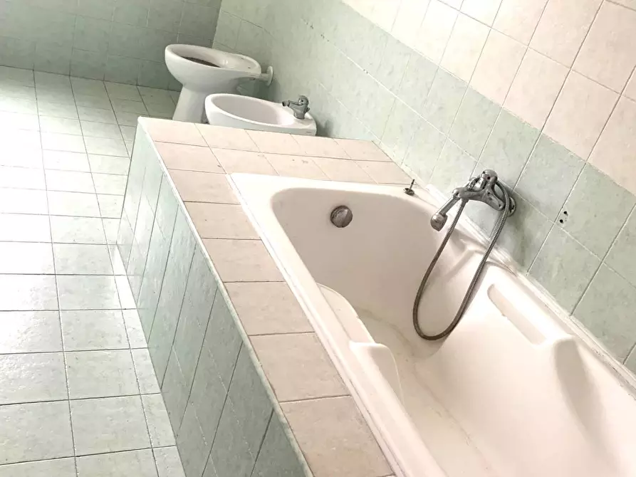 Immagine 16 di Appartamento in affitto  in Via Ex Alleati 1 a Giugliano In Campania