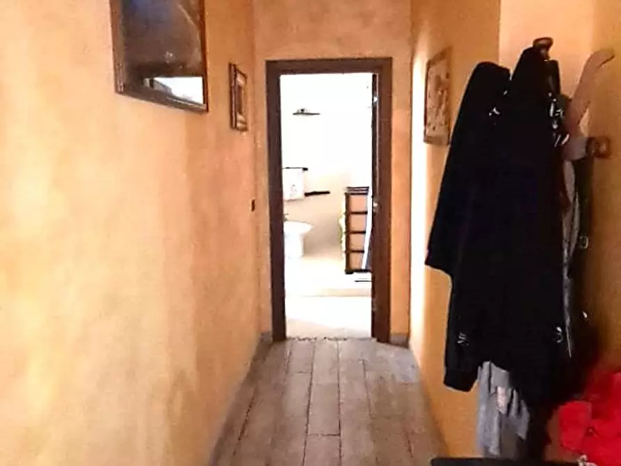 Immagine 4 di Appartamento in vendita  in Via Santa Maria a Cubito 158 a Qualiano