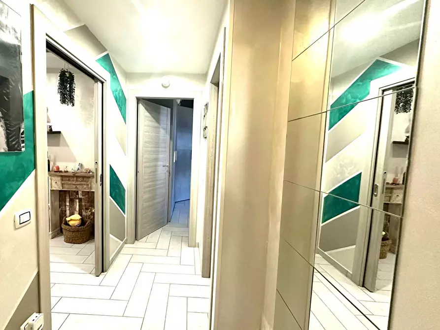 Immagine 15 di Appartamento in vendita  in Via luca Giordano 1 a Mugnano Di Napoli