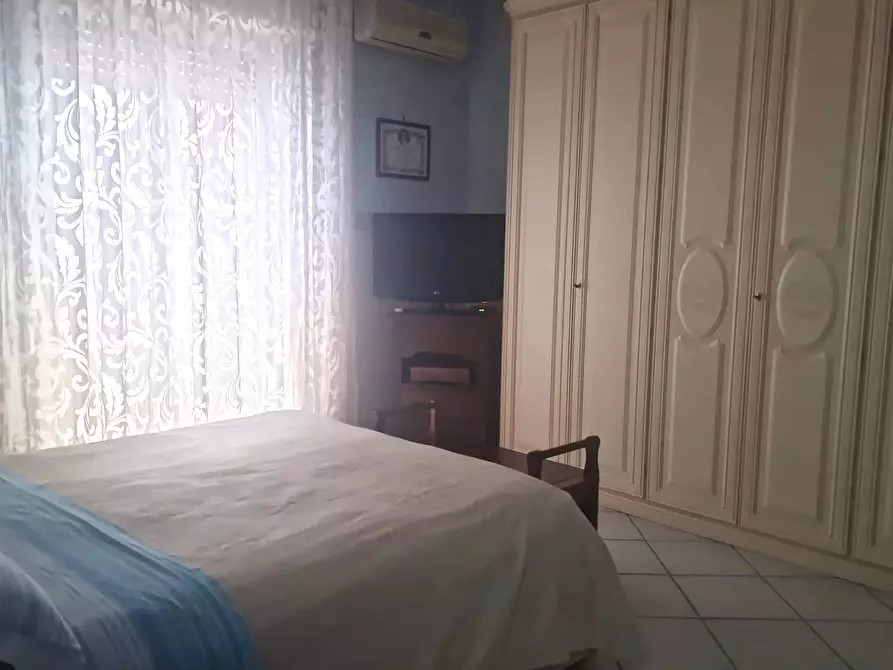 Immagine 10 di Appartamento in vendita  in via Gambardella 1 a Napoli