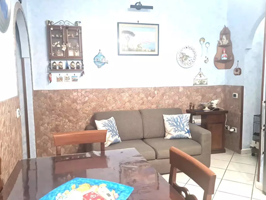 Immagine 5 di Appartamento in vendita  in via Gambardella 1 a Napoli