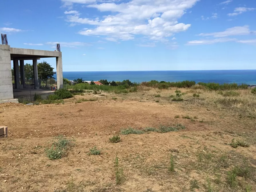 Immagine 9 di Rustico / casale in vendita  in via fonte ottone a Ancarano