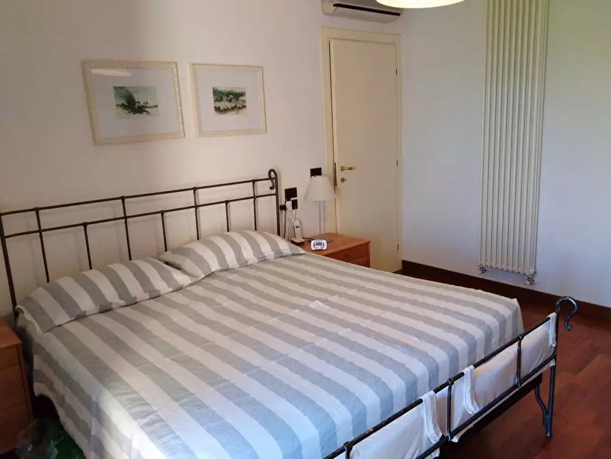 Immagine 25 di Casa indipendente in vendita  in piazza della liberta 18 a Acquaviva Picena