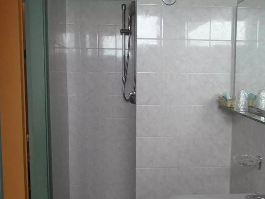 Immagine 20 di Albergo/B&B/Residence in vendita  a Cesenatico