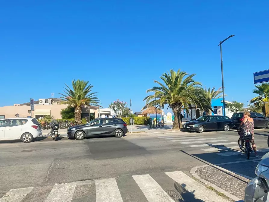 Immagine 37 di Attico in vendita  in lungomare alcide de gasperi a Grottammare