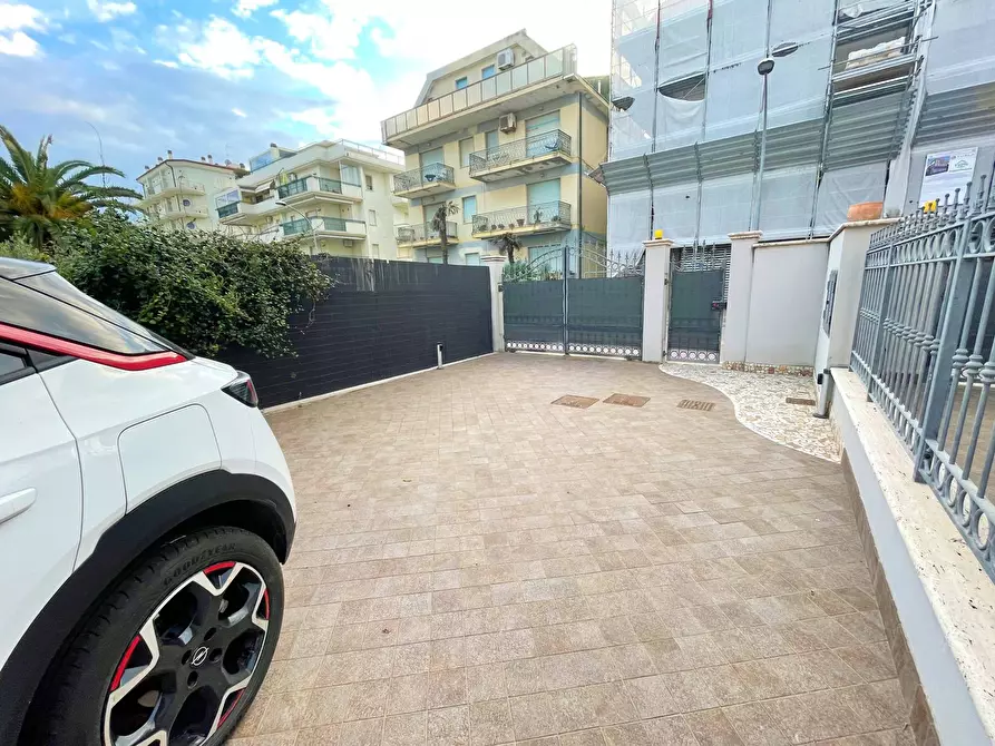 Immagine 44 di Villetta a schiera in vendita  in via san giacomo 1 a San Benedetto Del Tronto