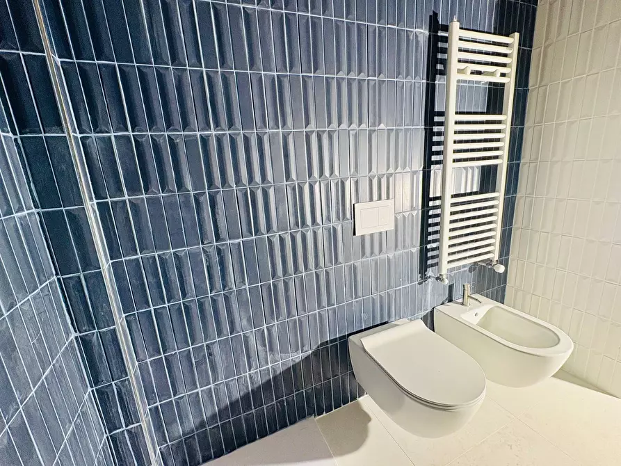 Immagine 21 di Appartamento in vendita  in via giovanni pascoli 2 a San Benedetto Del Tronto