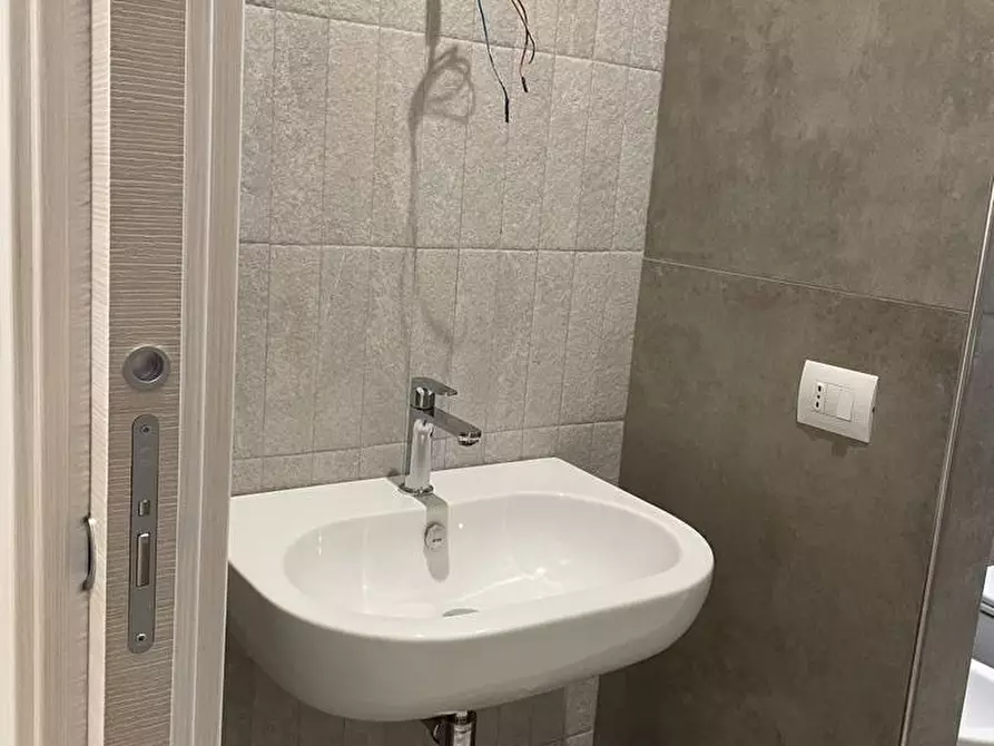 Immagine 13 di Appartamento in vendita  a San Benedetto Del Tronto