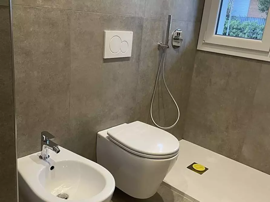 Immagine 14 di Appartamento in vendita  a San Benedetto Del Tronto