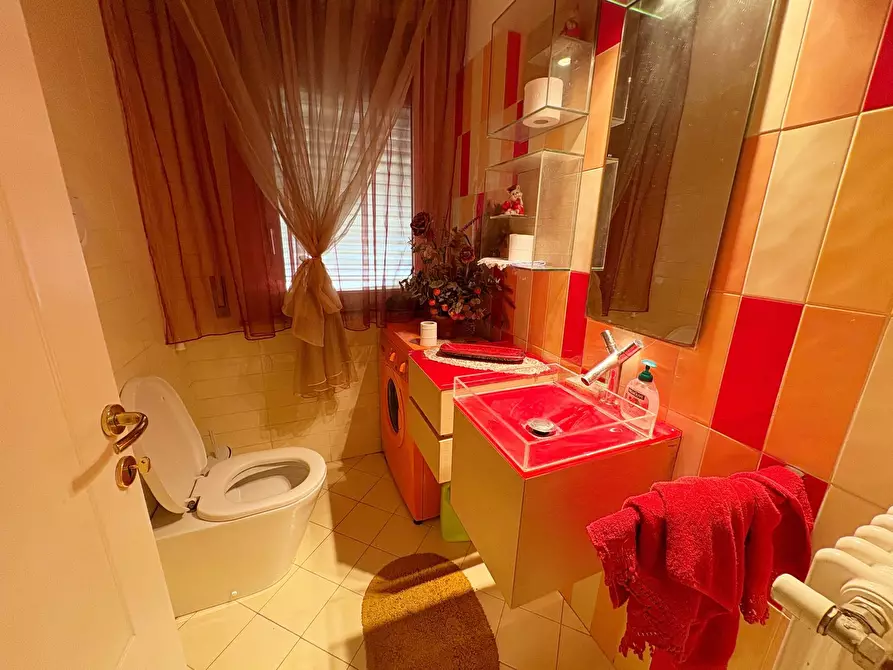 Immagine 15 di Attico in vendita  in via moretti 67 a San Benedetto Del Tronto