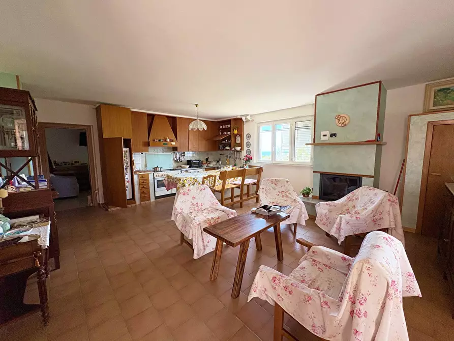 Immagine 38 di Villa in vendita  in strada vicinale della viscontessa 1 a San Benedetto Del Tronto