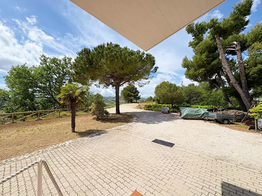 Immagine 39 di Villa in vendita  in strada vicinale della viscontessa 1 a San Benedetto Del Tronto
