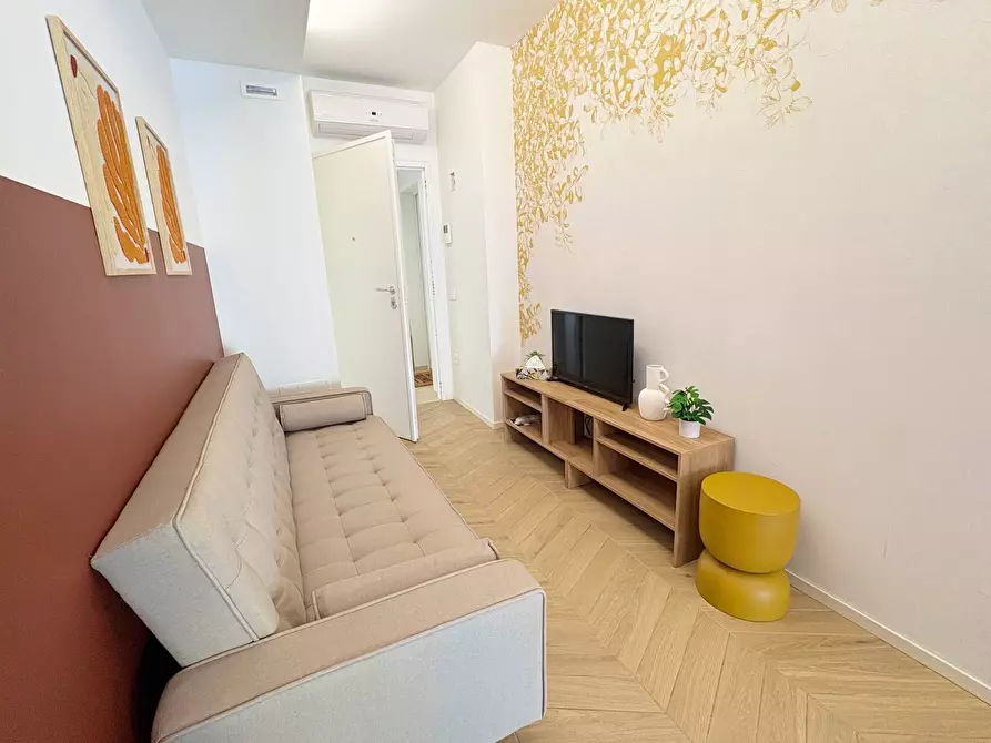 Immagine 11 di Appartamento in vendita  in via prati a San Benedetto Del Tronto