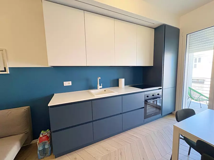 Immagine 6 di Appartamento in vendita  in via prati a San Benedetto Del Tronto