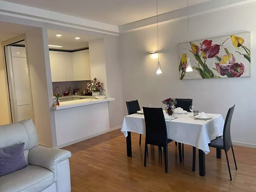 Immagine 9 di Appartamento in vendita  in Via Ugo Bassi 85 a San Benedetto Del Tronto