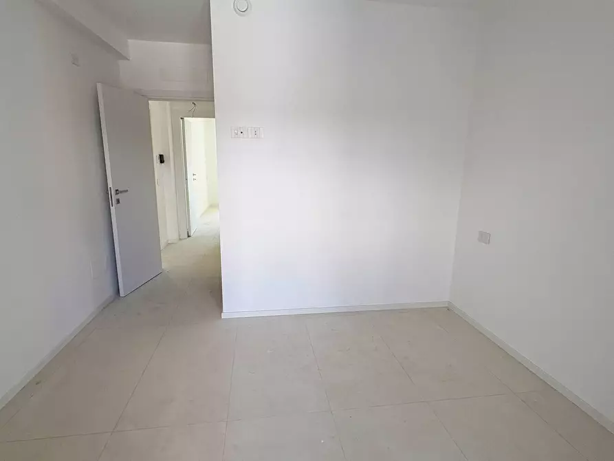 Immagine 4 di Appartamento in vendita  in viale rinascimento a San Benedetto Del Tronto
