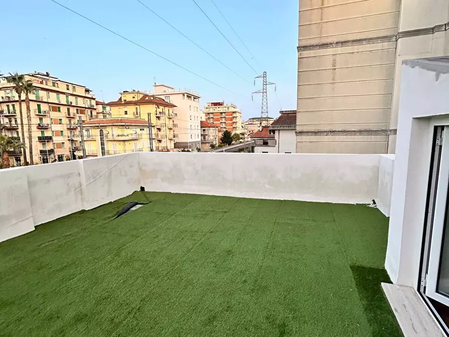 Immagine 3 di Appartamento in vendita  in Via Voltattorni a San Benedetto Del Tronto